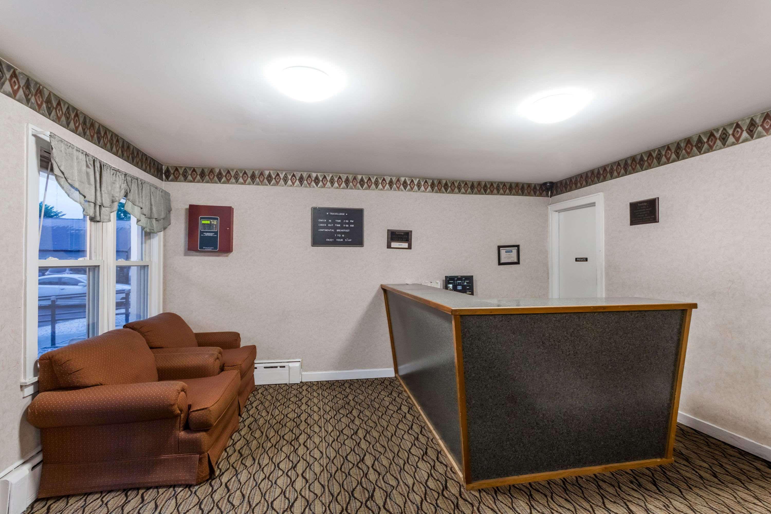 Travelodge By Wyndham Great Barrington Berkshires Экстерьер фото